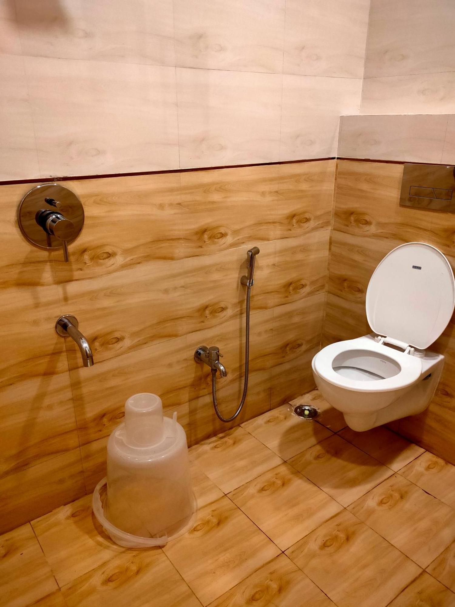 Hotel Mellow Mood Bhubaneswar Eksteriør billede